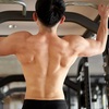 初心者向けの懸垂のやり方は？懸垂の筋トレ効果はなに？