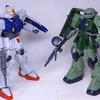 HG 1/144 第08MS小隊　ガンダムVSザク レビュー