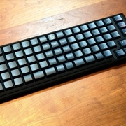 自作キーボードキット『ToSeventy Orthoネジレスケース』ビルドガイド