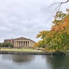 ナッシュビルのCentennial Parkのパルテノン神殿の中に入ってみた。紅葉の公園ものんびりした時間が過ぎていて良かったです。