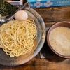 『鶏白湯専門店 つけ麺まるや』の“鶏白湯塩つけ麺 煮卵トッピング”