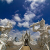 タイ、すごいよタイ... と言わざるを得ないトンデモ寺院「ワットロンクン (Wat Rong Khun)」