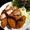 豚カツ vs 牡蠣フライ　～揚げもので五指にはいる食材～