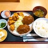 福徳食堂＠原木中山　ハンバーグ定食（＋鶏の唐揚げ250g）