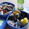 日本の新年の伝統料理、おせち料理とお雑煮（Japanese New Year traditional dishes, Osechi dishes and Ozoni）