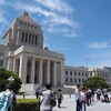 政治の話になると口汚くなるのはなぜだろう