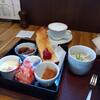 カフェ　茉莉加茶