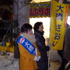 除夜の鐘と共に大橋さおりさんと保原町神明神社の鳥居の前で新年のあいさつに立ちました。