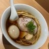 家族旅行の伊東から帰宅した翌日は、初入店の「らぁ麺 はやし田」で特製醤油らぁ麺を頂いた！ #グルメ #食べ歩き #ラーメン #つけ麺 #新宿 