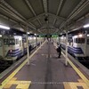 五能線キハ40，最後の秋（11）：五所川原駅，１日の終わりの列車交換。