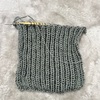 イギリスゴム編みのマフラーを作ります。