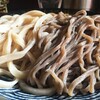 蕎麦とうどんの違いとは？カロリーや歴史、ダシやつゆなども全く違ったという事実