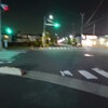 自転車を押して…