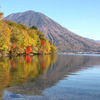 奥日光中禅寺湖の秋