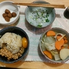 納豆卵かけごはん。しらす。イシイのミートボール
