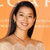 すみれ　母・松原千明との幼少期２ショットに「お母様オーラが」「ママも綺麗！」