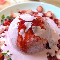 小樽スイーツ【ルタオパトス】の豪華なチーズスフレ「ふわとろフロマージュスフレ いちごづくし」を食べてみた