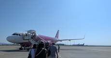 真夏の空を飛び南九州へ
