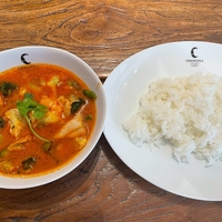【御茶ノ水ランチ】クセになるマイルド系！チャントーヤのココナッツカレーが最高だった件