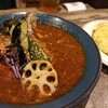 昼は久しぶりにスープカレーを食べたく