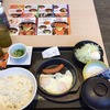 枚方市　松のや　藤阪店　得朝ソーセージエッグ定食　大阪グルメ　朝食　朝定食