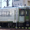 ｷﾊ110-233が工場に入場