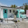 【楽樹パン工房】ティファニーブルーが印象的なパン屋さん。気分上がる庭園イートインもオススメ(佐伯区五日市)