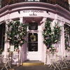 お花の装飾がかわいい！ロンドンのピンクのカフェ、ペギーポーション