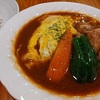 納豆とチーズのオムレツチキンカレー