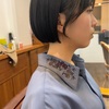 コンパクトなショートボブ▷サイドバングにフリンジカットでデザインチェンジ