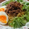 汁なし担々麺