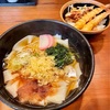 幅広きしめんに、海老天丼　名古屋・錦３にて