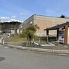 明日の会場及びコース設営だった。