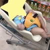 スーパーのカートはいつから乗れる？6ヶ月でカートデビューをしました！