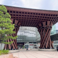 飛行機ANAで行く日帰り金沢旅！予約必須のうし重、隈研吾の茶屋、21世紀美術館、鈴木大拙館