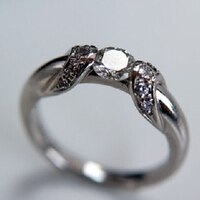 一度でいいからもらってみたい婚約指輪18選 Kekoon ケコーン 結婚 結婚式 恋愛に関するサムシング情報をお届け