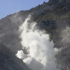 硫黄山の噴煙