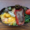 自分のお弁当作り、相変わらず盛りだくさんで詰めています！