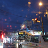 雨の交差点