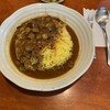 ムーンボウ 代々木のロックなお店のランチカレー