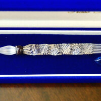 ガラスペンの美しさについて語ろうと思う - ただいま思案中。