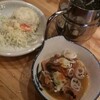 上野カドクラでホルモン焼うどんとハイボール