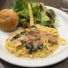 一人ランチと猫カフェ