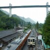 八ッ場ダムに沈む川原湯温泉駅、日本一短い鉄道トンネル、温泉街の廃墟を見納め