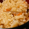 【芯が残った炊き込みご飯】ふっくら復活させる再炊飯＆レンジ活用術！