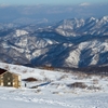 丁山地を背にする滝ノ小屋