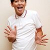 なんかさ～岡田さんの｢ワォ！｣にしか見えない…