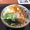 丸亀製麺でお月見メニュー『旨辛月見まぜ釜玉』を食す！！月見鶏すき焼きぶっかけを求めて…これはこれで大正解！！