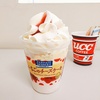 パフェデザート いちごのチーズケーキ