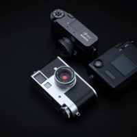 （X-HF1 ）fujifilm x half ブラック　新品　領収書・保証書付 新品未使用 領収書 保証書付 フジフイルム X half チャコール